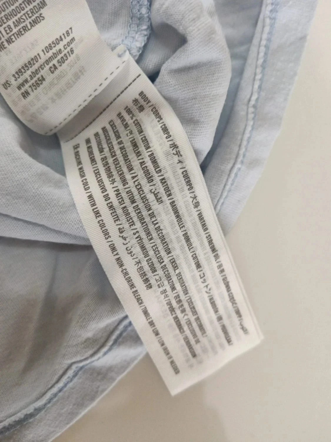 C85 T-shirt Hollister maat M – photo 5